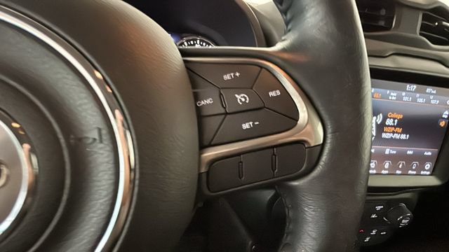 Used 2021 Jeep Renegade Limited AWD/4WD image 16