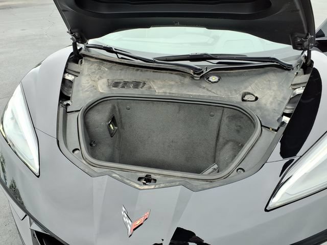 Used 2024 Chevrolet Corvette Stingray Coupe w/ Z51 Performance Package RWD image 11