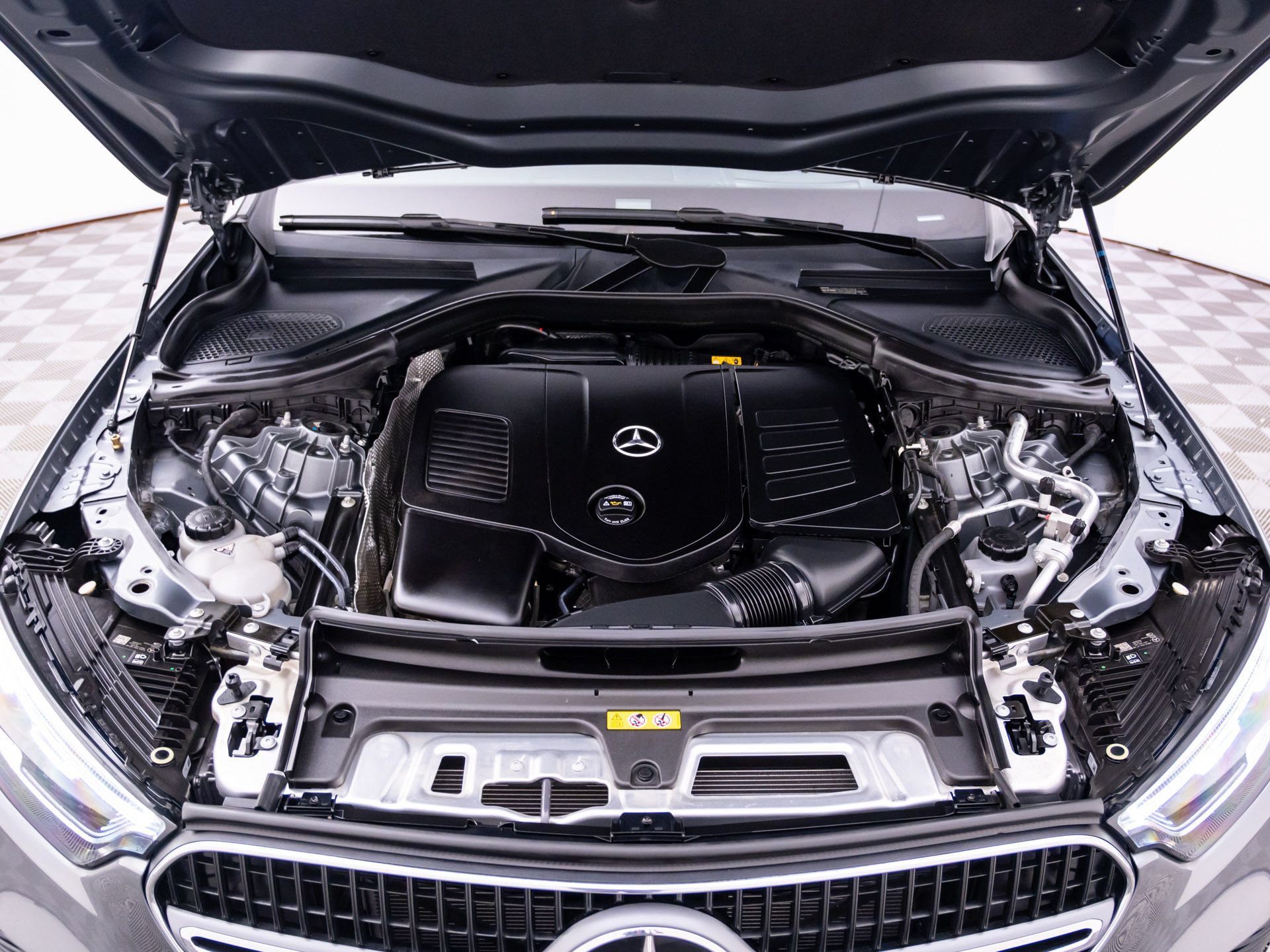 Certified 2023 Mercedes-Benz GLC 300 4MATIC image 31