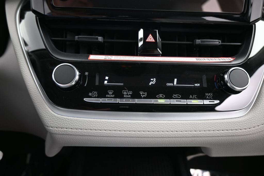 Used 2026 Toyota Corolla Cross L FWD image 23