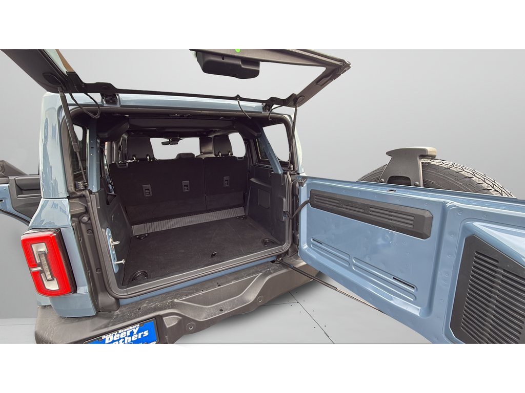 Used 2025 Ford Bronco Outer Banks AWD/4WD image 26