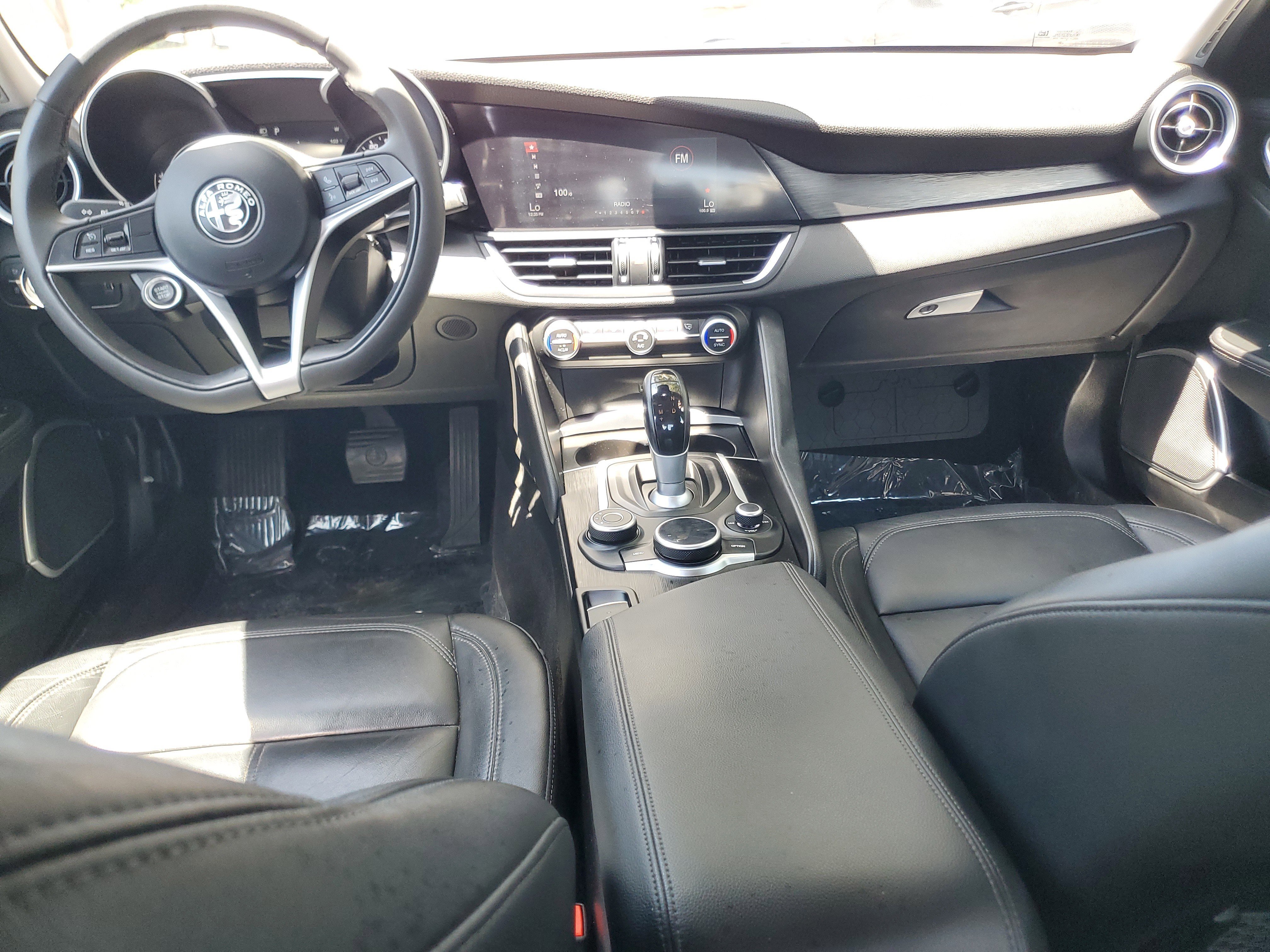 Used 2018 Alfa Romeo Giulia RWD image 13