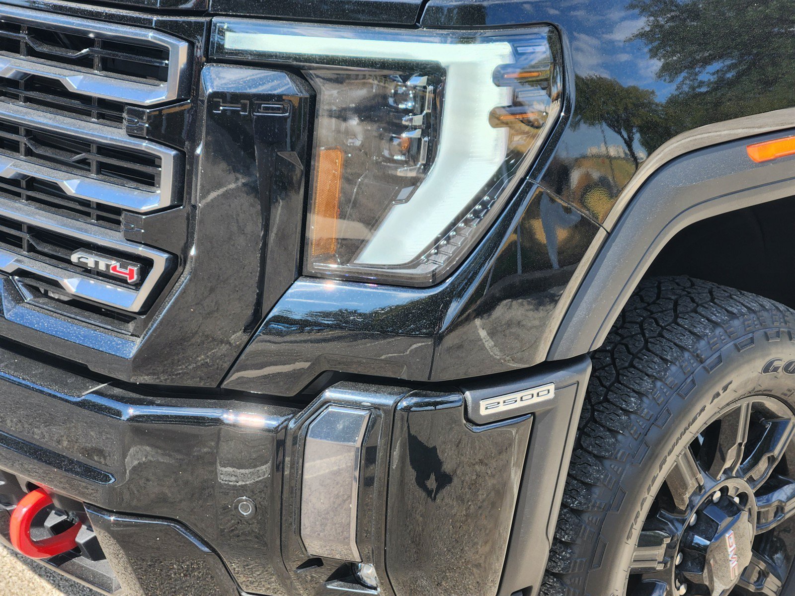 Used 2024 GMC Sierra 2500 AT4 w/ AT4 Premium Plus Package AWD/4WD image 28