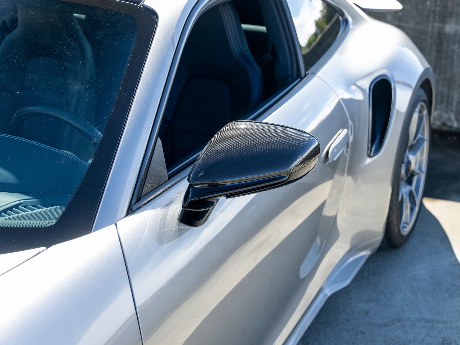 Certified 2022 Porsche 911 Turbo S image 17