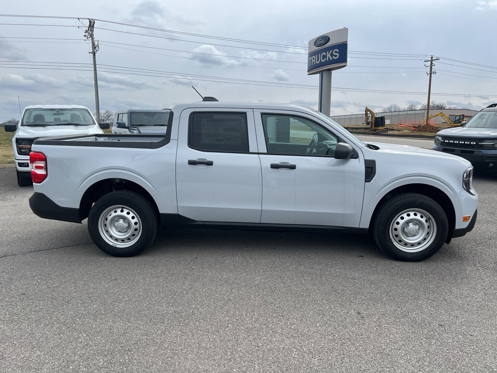 New 2025 Ford Maverick XL w/ Equipment Group 101A image 4