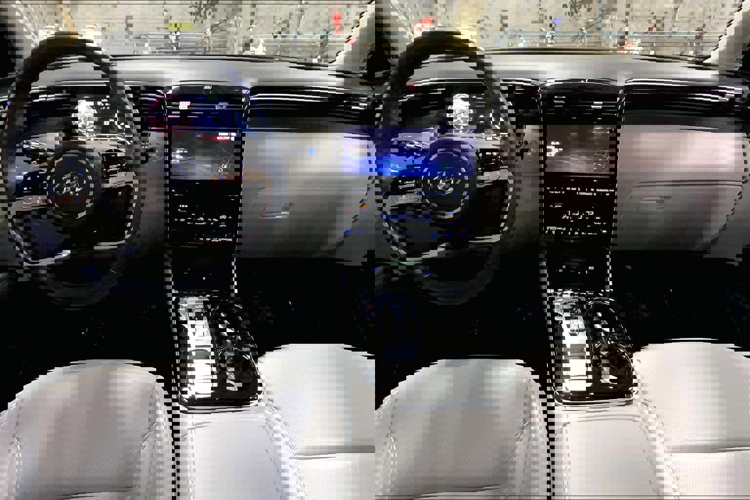 Used 2024 Hyundai Tucson Limited image 16