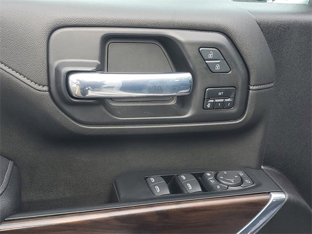 Certified 2022 GMC Sierra 2500 SLT w/ SLT Premium Package image 16