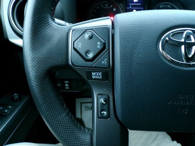 Used 2020 Toyota Tacoma SR5 image 16