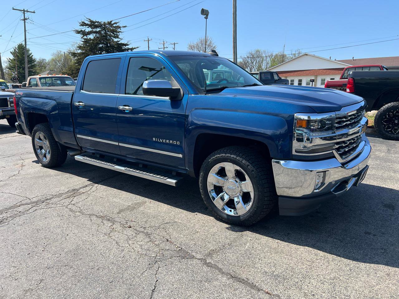 Used 2016 Chevrolet Silverado 1500 LTZ w/ Sport Package AWD/4WD image 3