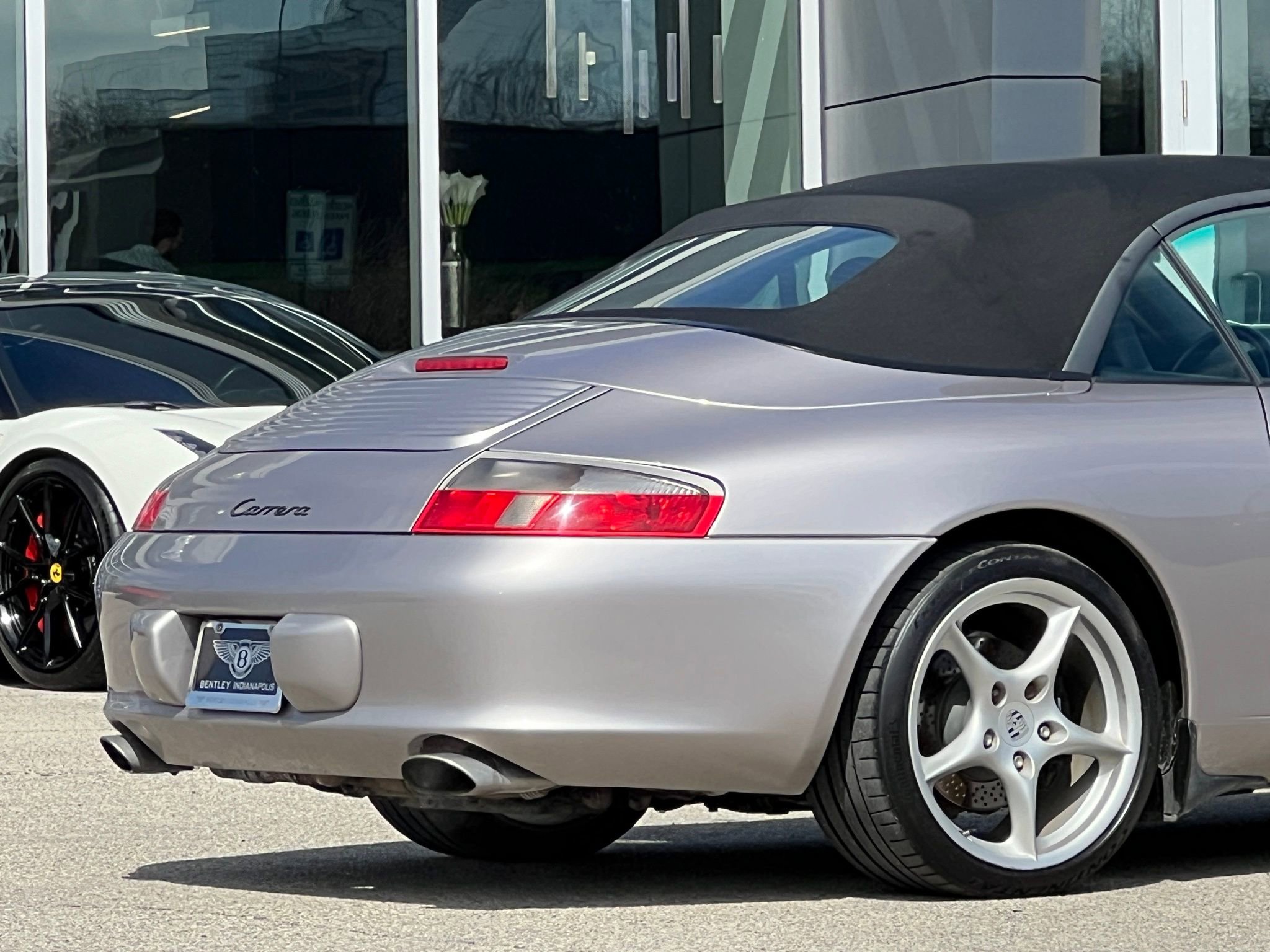 Used 2002 Porsche 911 Carrera image 9