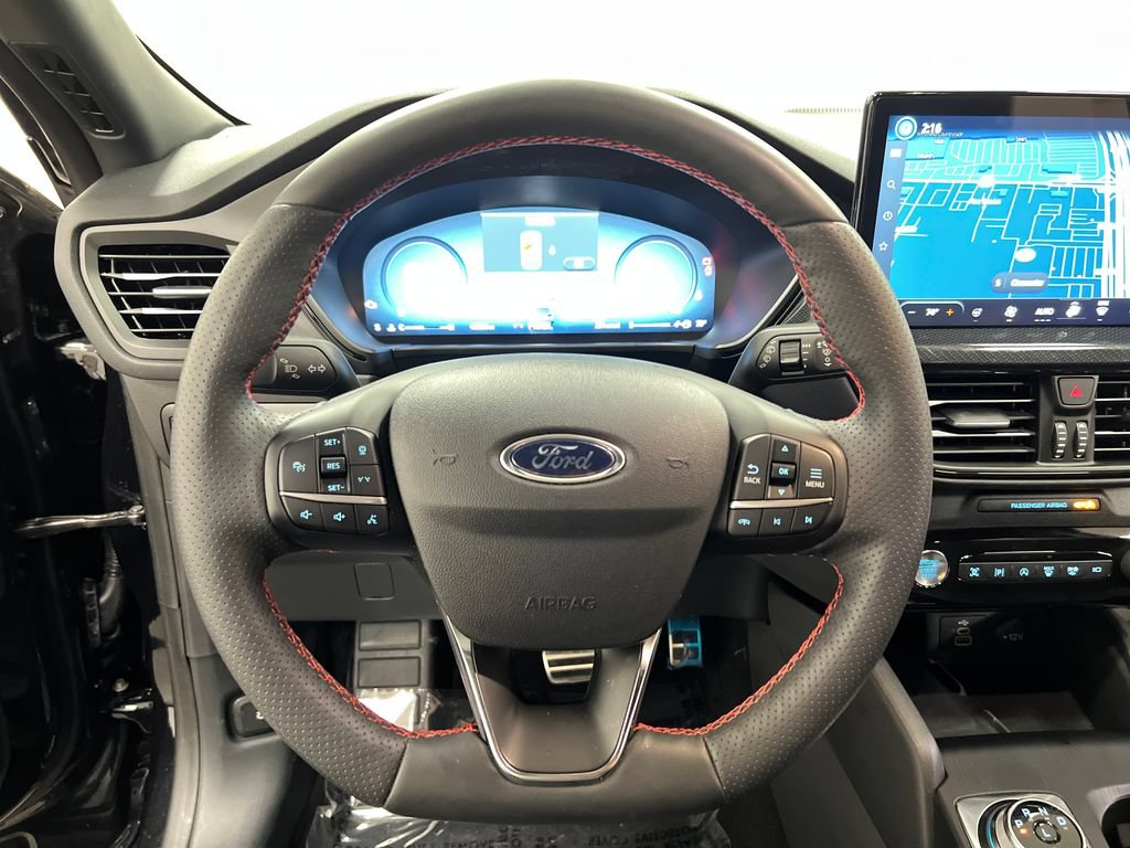 Used 2024 Ford Escape ST-Line Elite w/ Premium Technology Package AWD/4WD image 17
