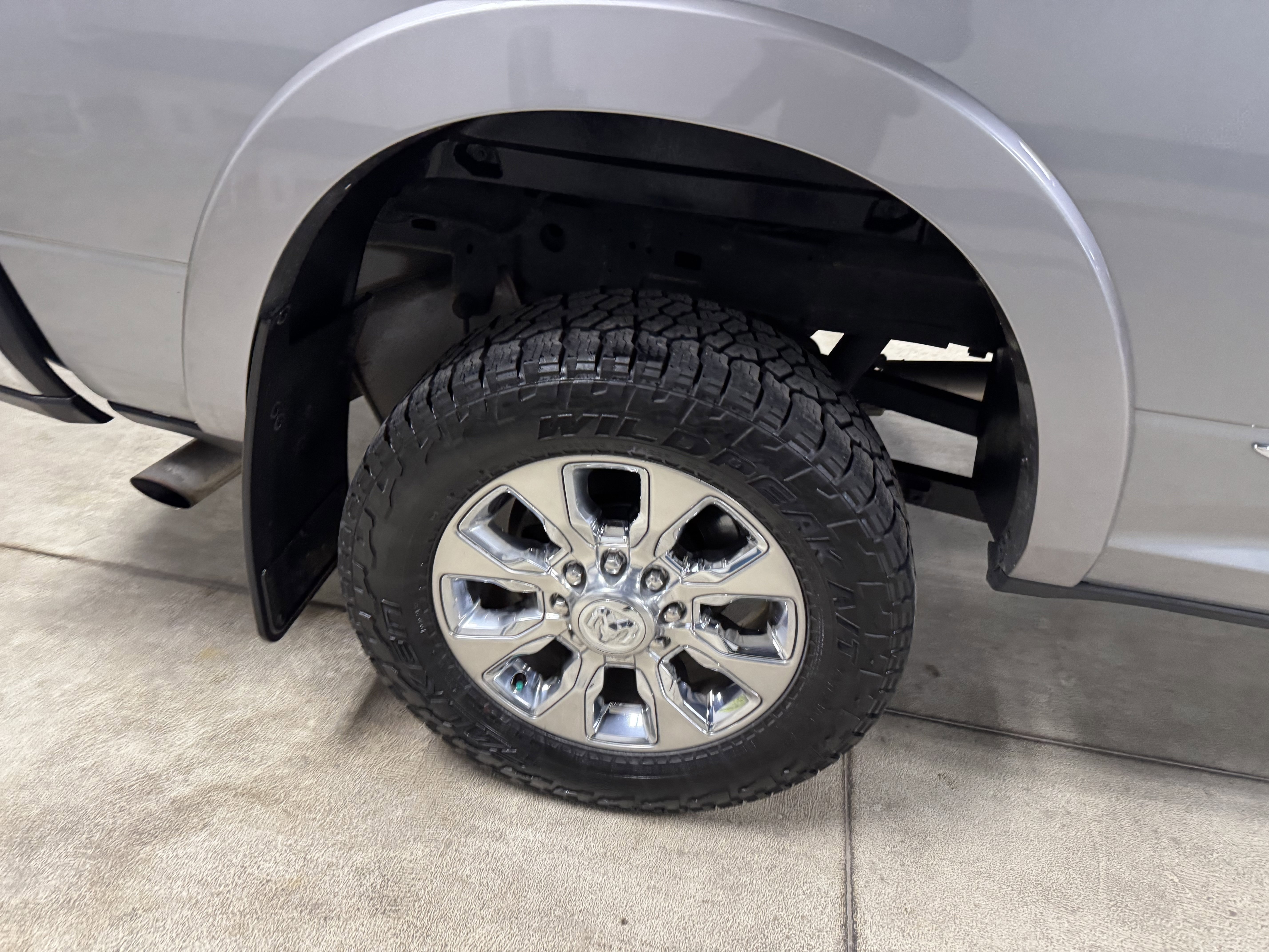 Used 2019 RAM 2500 Limited image 9