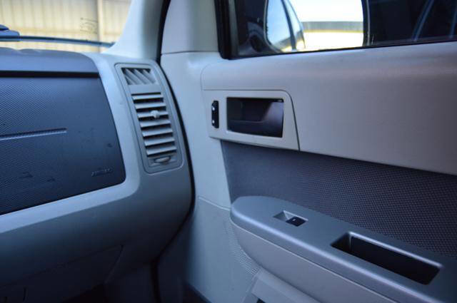Used 2009 Ford Escape 2WD Hybrid image 53