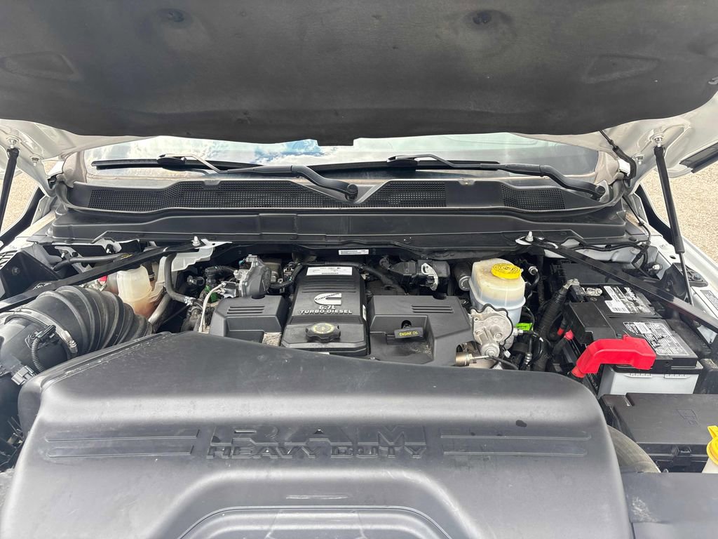 Used 2020 RAM 2500 Laramie AWD/4WD image 32