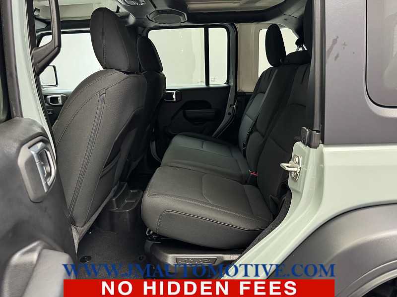 Used 2023 Jeep Wrangler Unlimited w/ 8.4" Radio Group AWD/4WD image 15