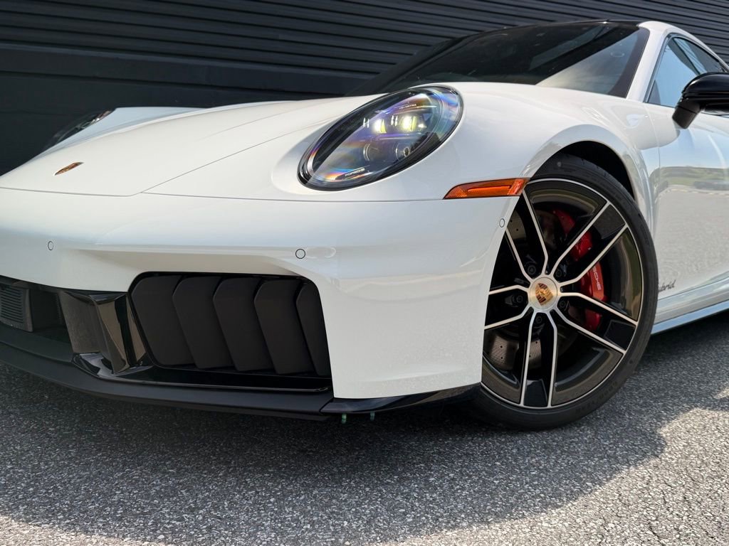 New 2026 Porsche 911 Carrera GTS RWD image 32
