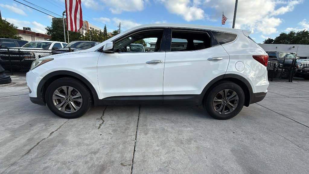 Used 2017 Hyundai Santa Fe Sport FWD image 10