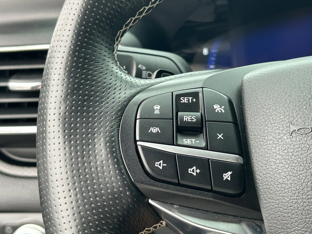 Used 2020 Ford Explorer ST image 24