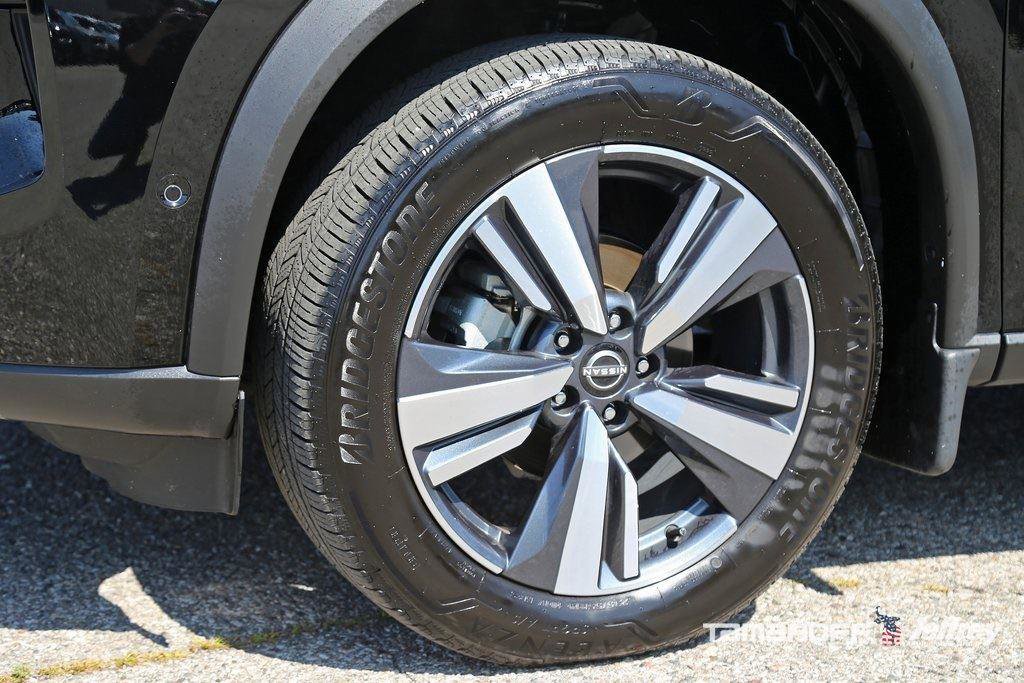 Certified 2023 Nissan Rogue SL w/ SL Premium Package image 22