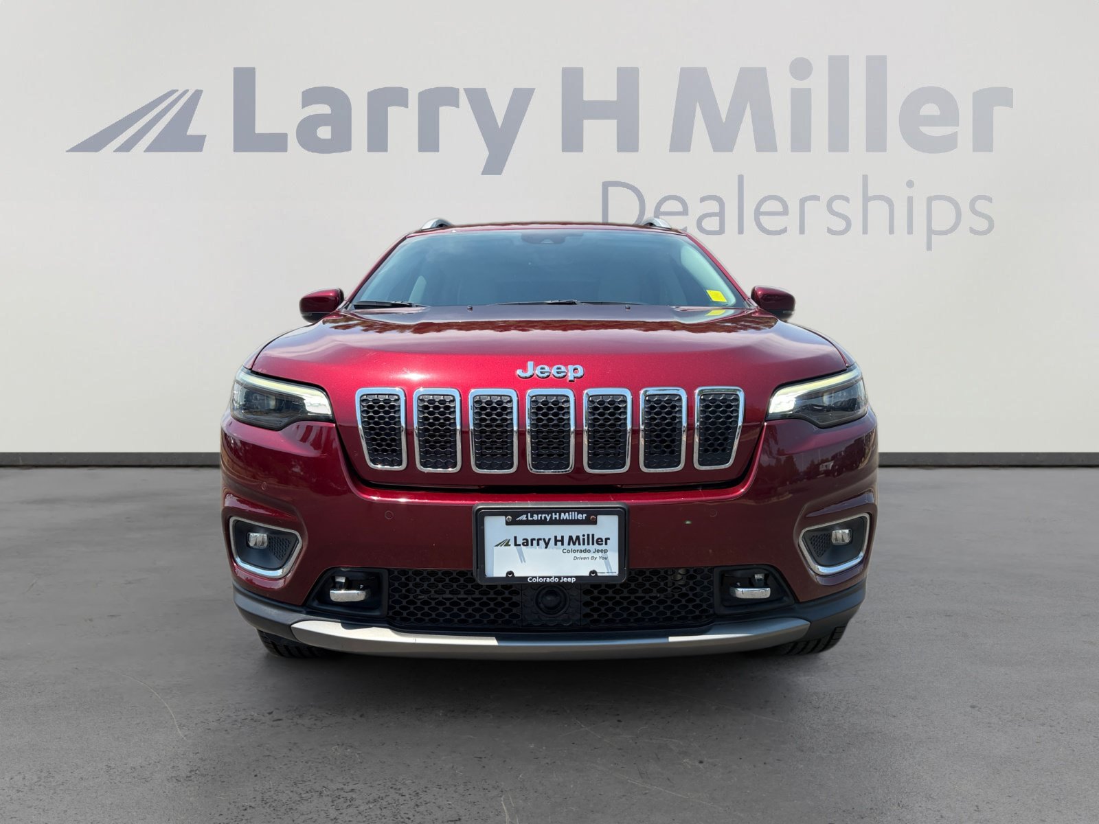 Used 2021 Jeep Cherokee Limited w/ Elite Package AWD/4WD image 8