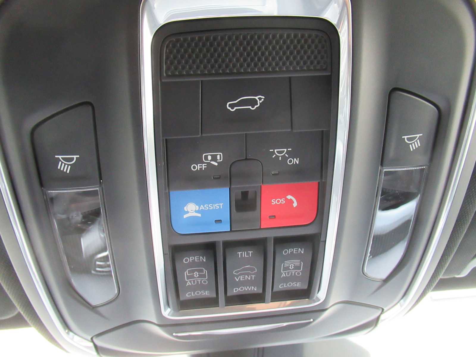 New 2026 Jeep Grand Wagoneer L Series II Obsidian image 44