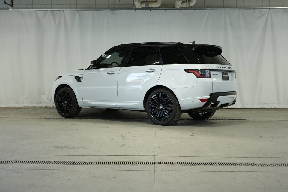 Used 2019 Land Rover Range Rover Sport HSE Dynamic image 3