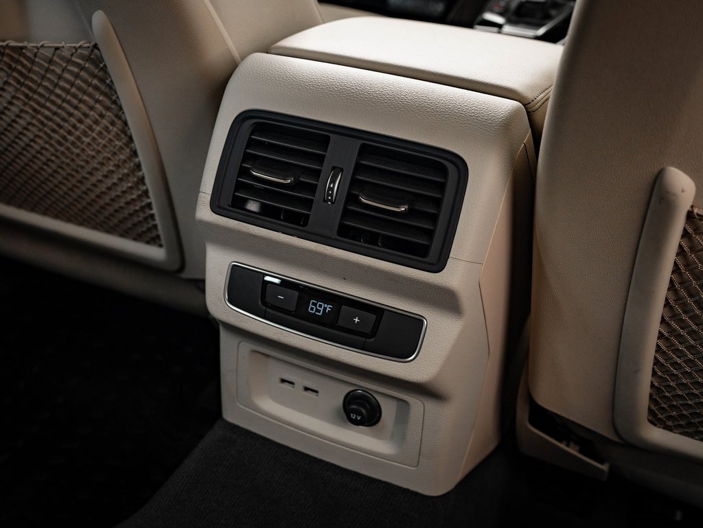 Certified 2025 Audi Q5 2.0T Premium w/ Convenience Plus Package image 35