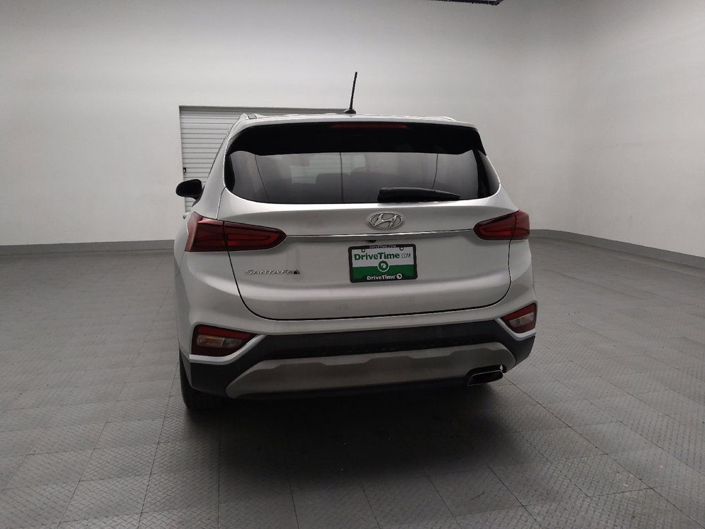 Used 2019 Hyundai Santa Fe SE image 6