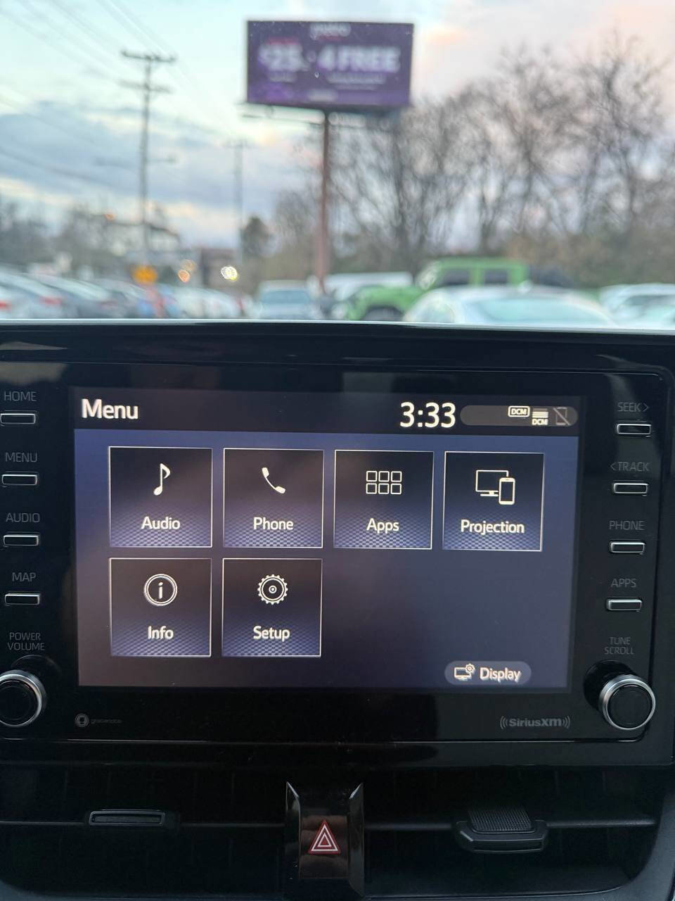 Used 2021 Toyota Corolla LE image 24