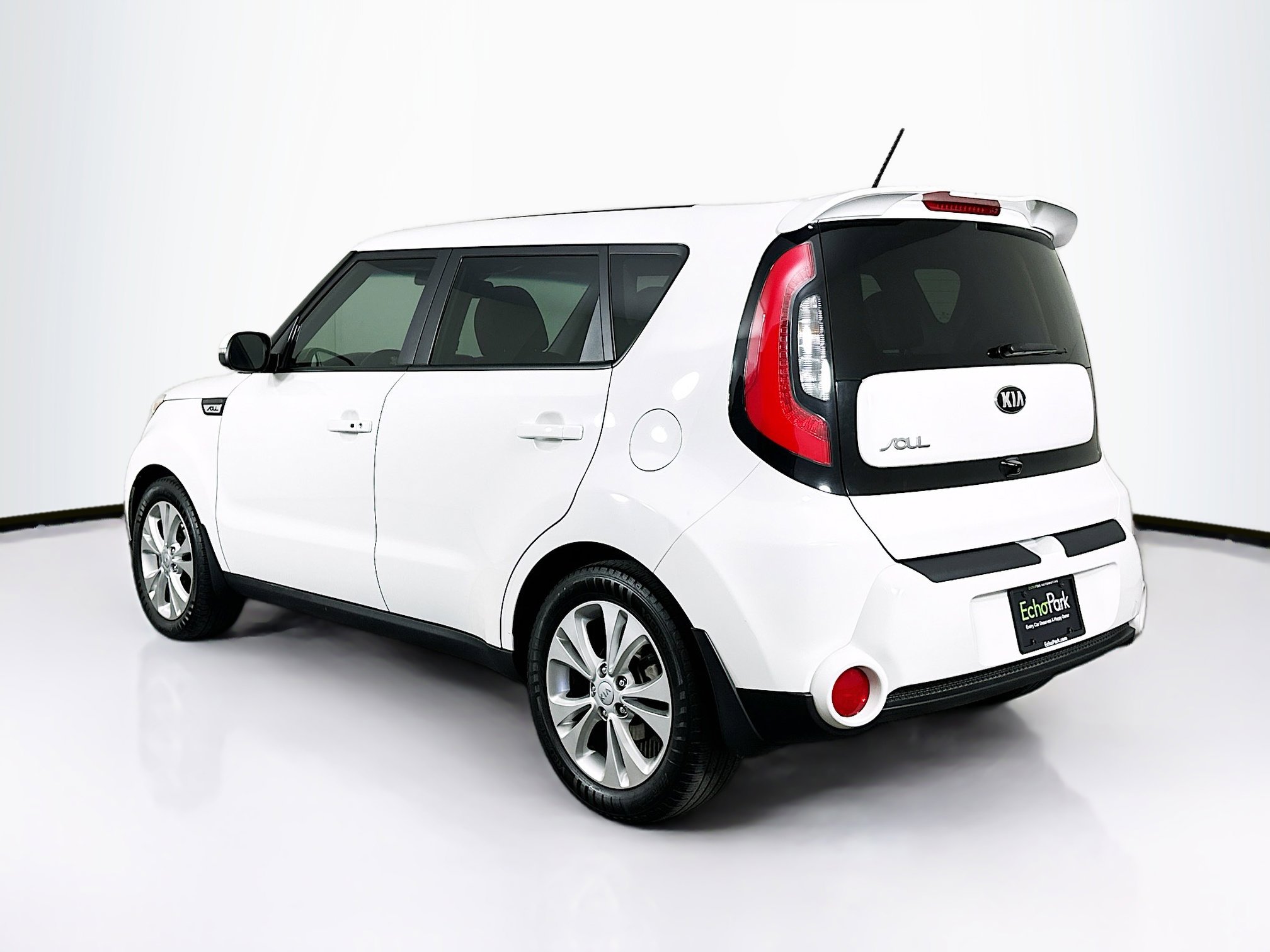 Used 2016 Kia Soul ! w/ Premium Package image 5