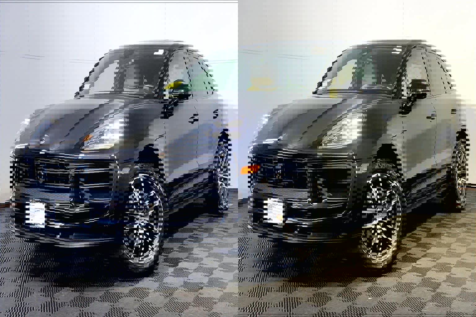 Used 2025 Porsche Macan