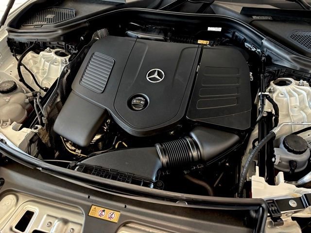 Used 2026 Mercedes-Benz GLC 300 4MATIC image 33