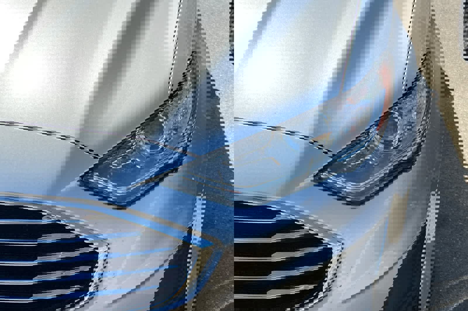 Used 2019 Ford Fusion SE image 11