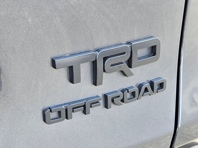 Used 2021 Toyota RAV4 TRD Off-Road AWD/4WD image 19