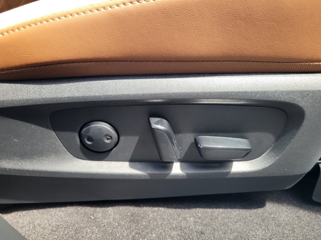 New 2026 Nissan Pathfinder Platinum AWD/4WD image 40