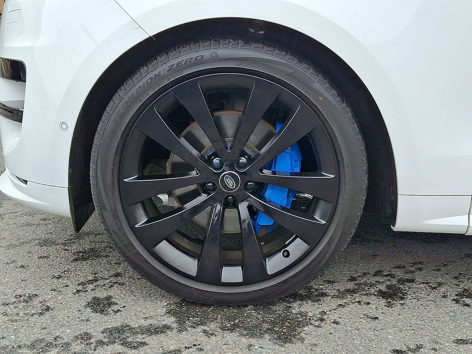 Used 2024 Land Rover Range Rover Sport Dynamic SE image 16