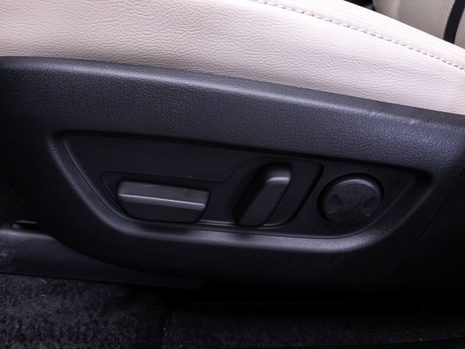 Used 2025 MAZDA CX-90 Plug-In Hybrid w/ Preferred AWD/4WD image 21