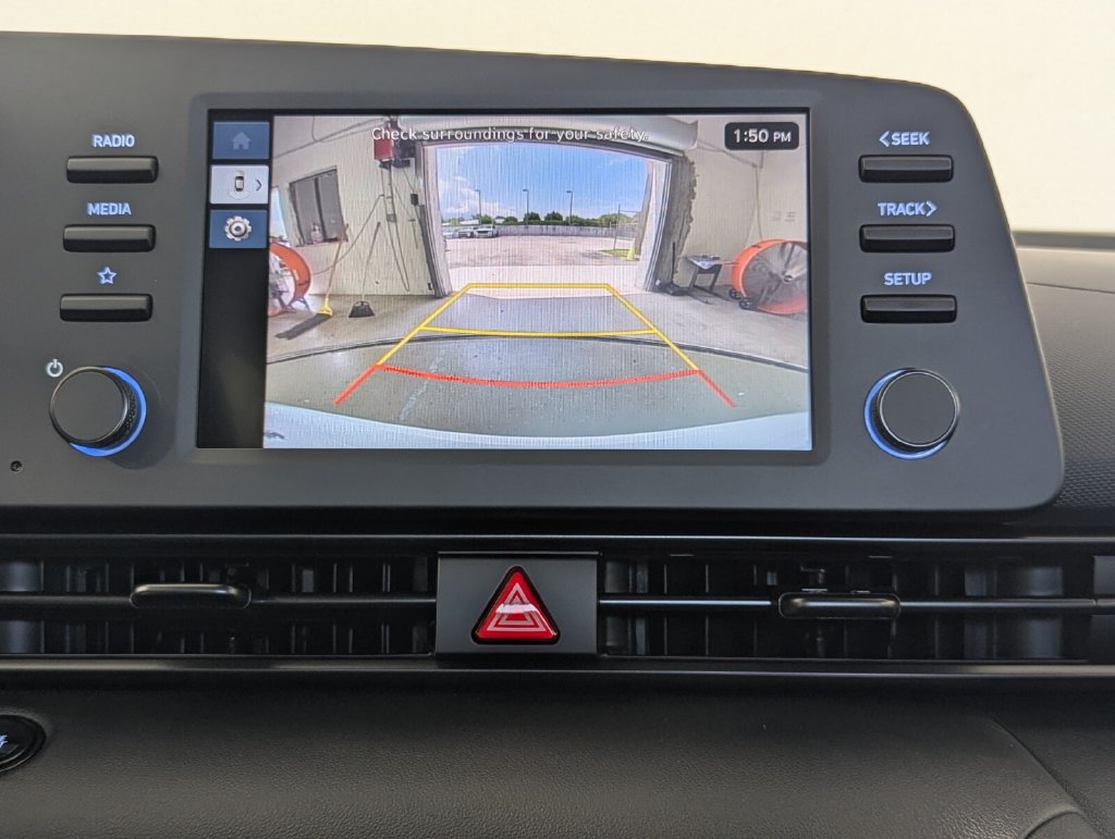 New 2026 Hyundai Elantra SEL Sport FWD image 19