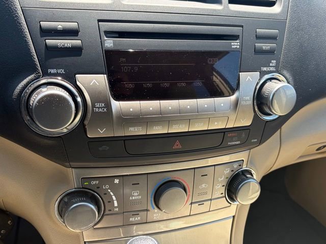Used 2012 Toyota Highlander 4WD w/ Tech Pkg image 21