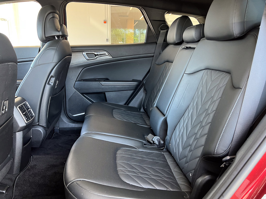 Used 2023 Kia Sportage X-Line w/ X-Line Premium Package AWD/4WD image 30