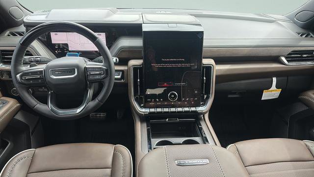 New 2026 GMC Yukon XL Denali Ultimate w/ LPO, Illumination Package image 16