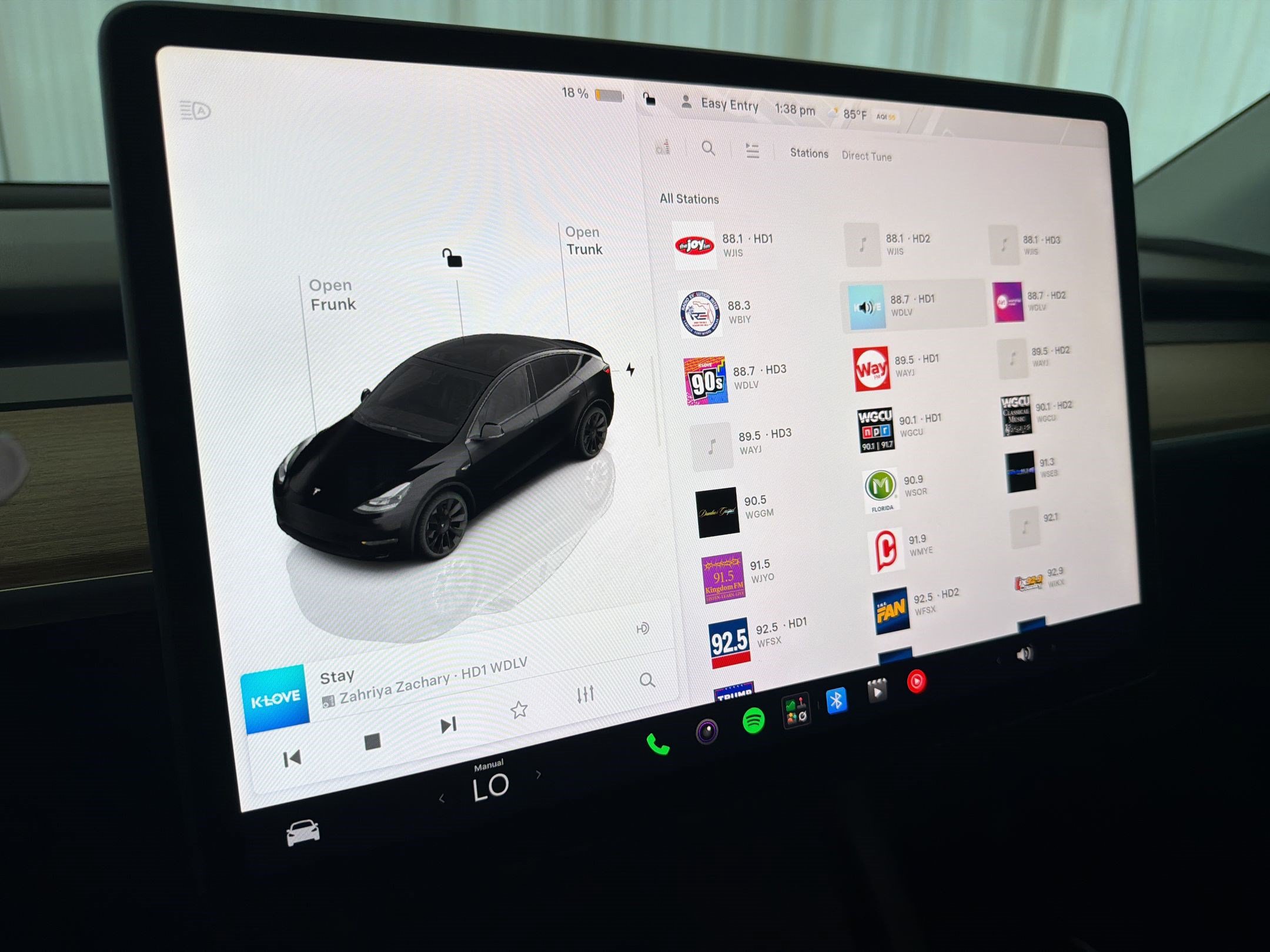 Used 2023 Tesla Model Y 2WD image 23