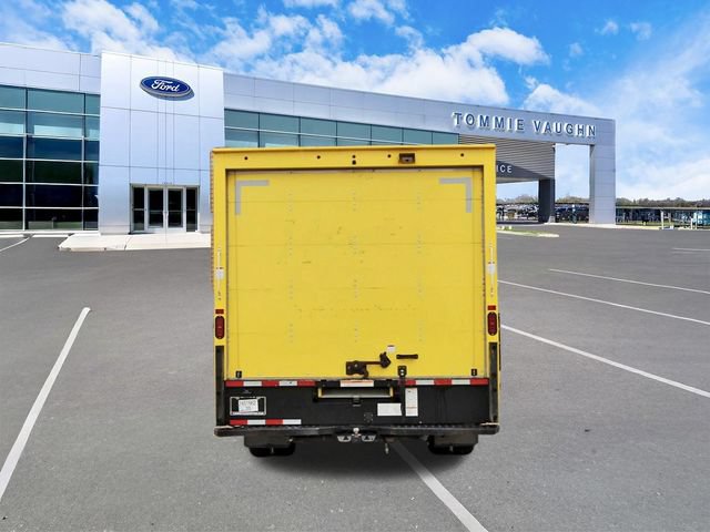 Used 2023 Ford E-350 and Econoline 350 Super Duty w/ Driver's Safety Package RWD image 3