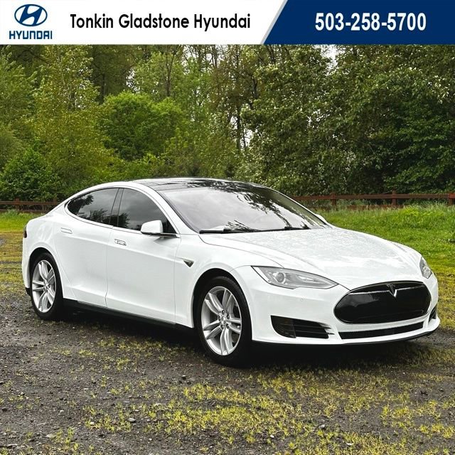 Used 2015 Tesla Model S 70D
