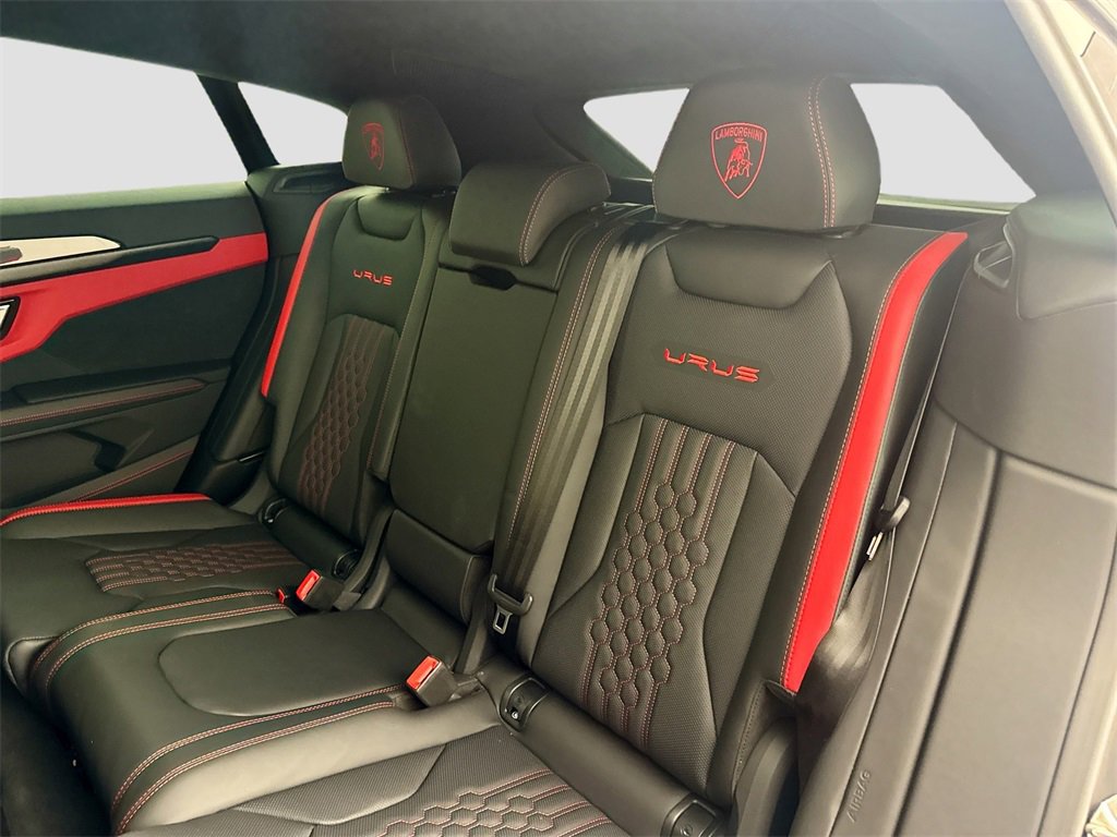 Used 2024 Lamborghini Urus S image 25