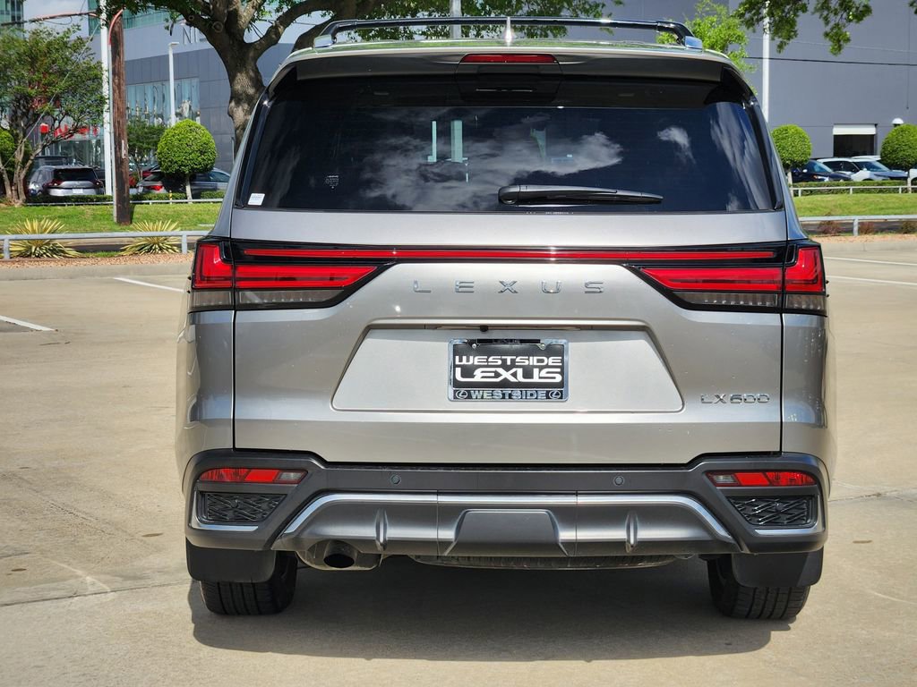 Used 2022 Lexus LX 600 F Sport w/ Accessory Package (Z1) image 6