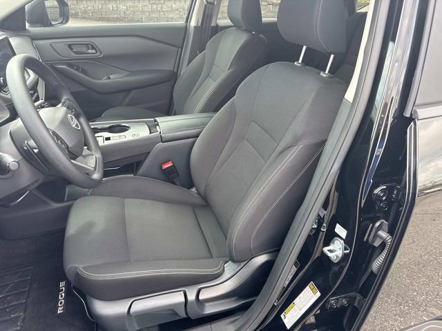 Certified 2025 Nissan Rogue S image 28