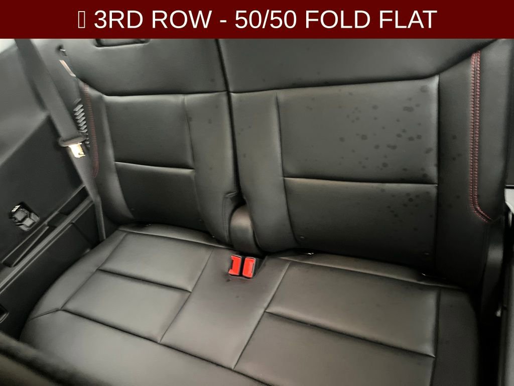 Used 2023 Ford Explorer ST-Line w/ Class IV Trailer Tow Package image 24