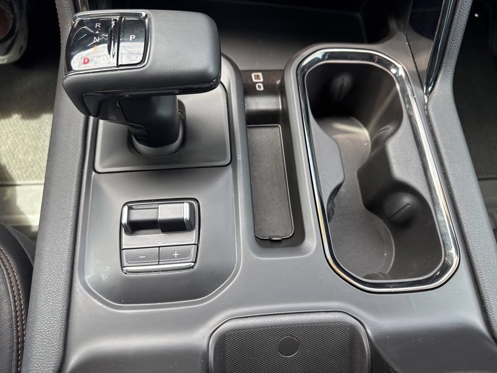 Used 2024 GMC Sierra 1500 AT4 w/ AT4 Preferred Package AWD/4WD image 35