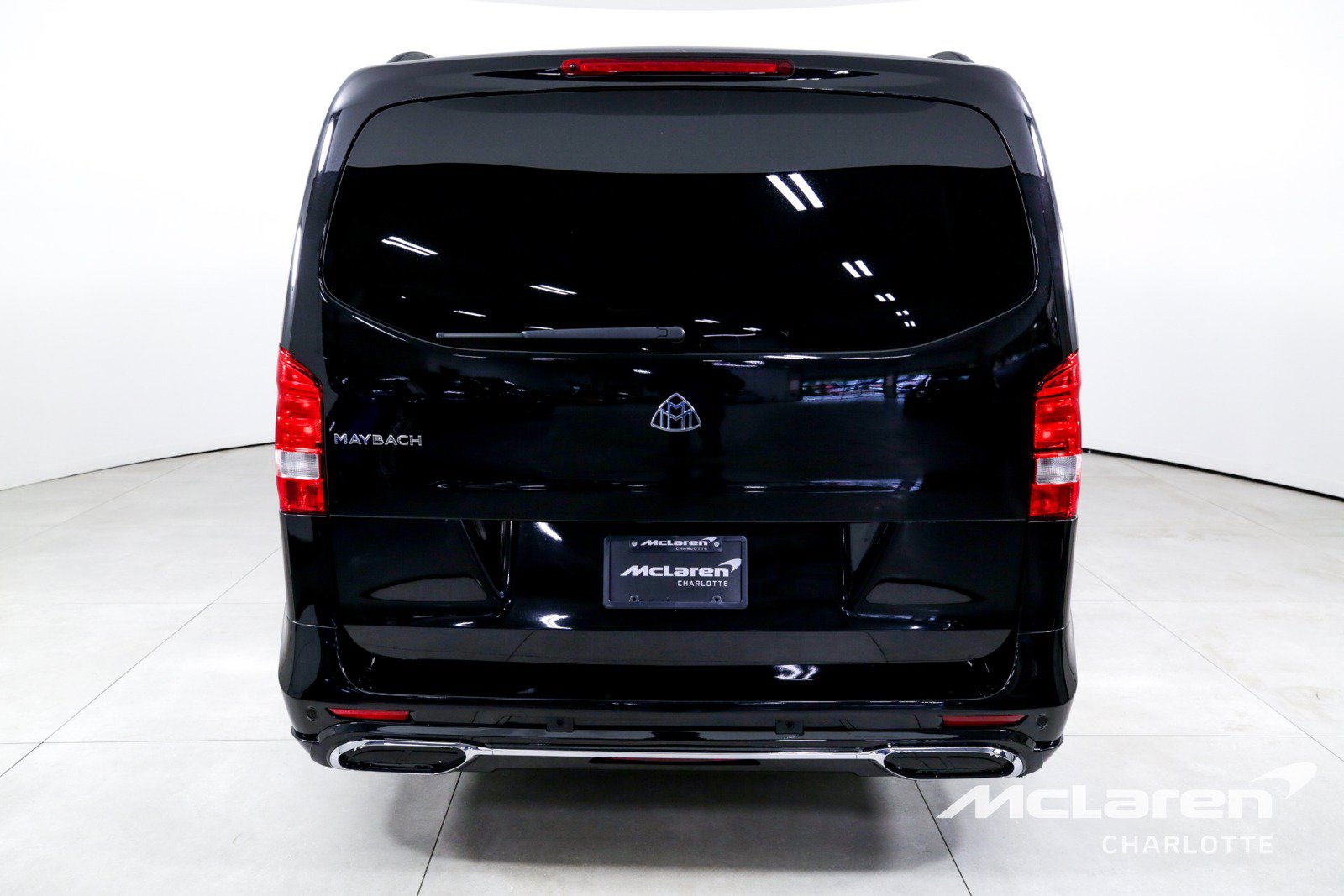 Used 2018 Mercedes-Benz Metris Passenger image 7